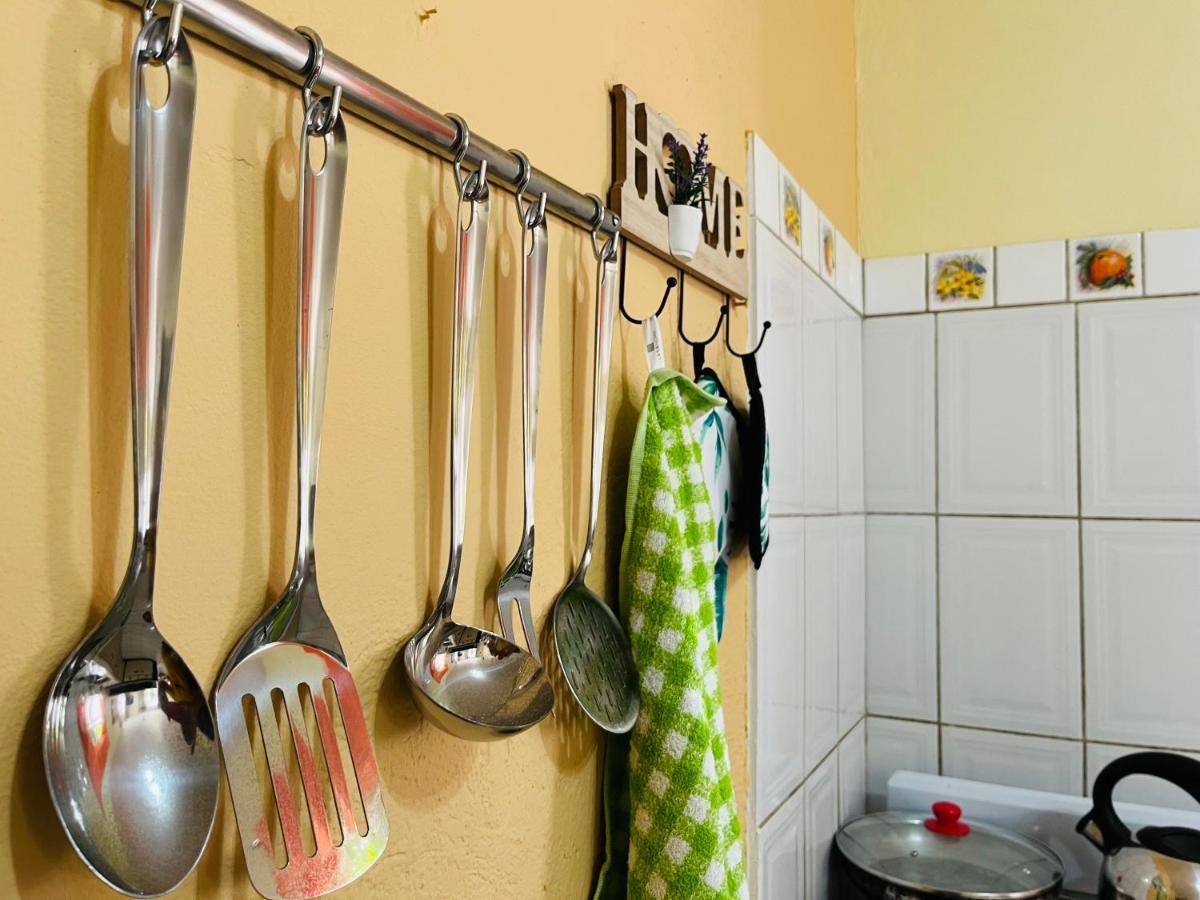 Wondershell Curacao Bed and Breakfast Willemstad Buitenkant foto