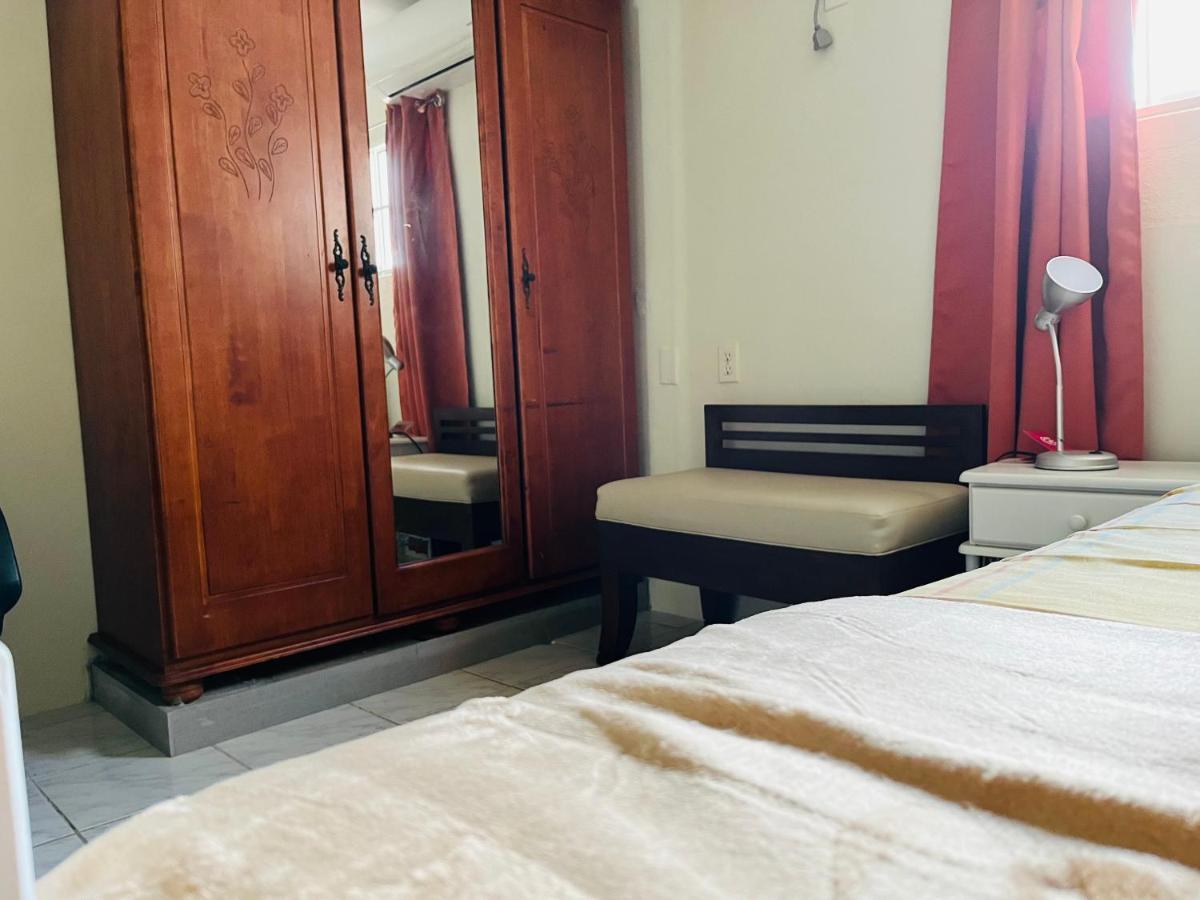 Wondershell Curacao Bed and Breakfast Willemstad Buitenkant foto
