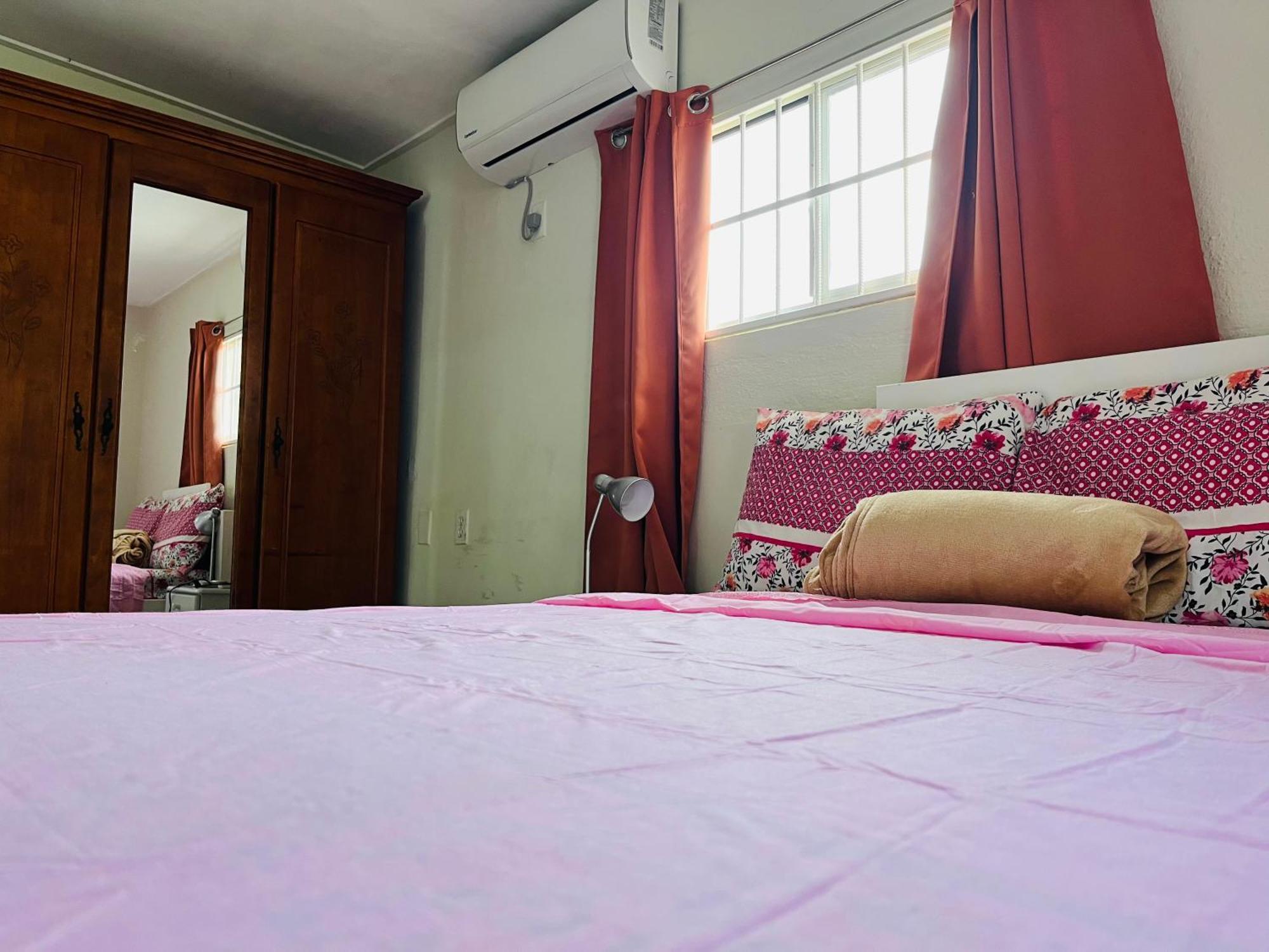 Wondershell Curacao Bed and Breakfast Willemstad Buitenkant foto